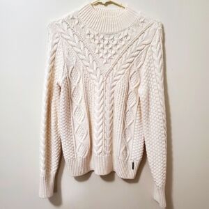 Off-white/Cream Aran-Style Sweater